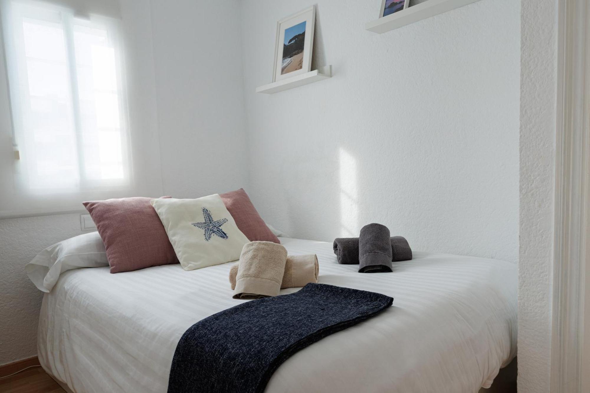 Vistes Al Mar Ideal Per Parelles I Teletreball Blanes Exterior photo