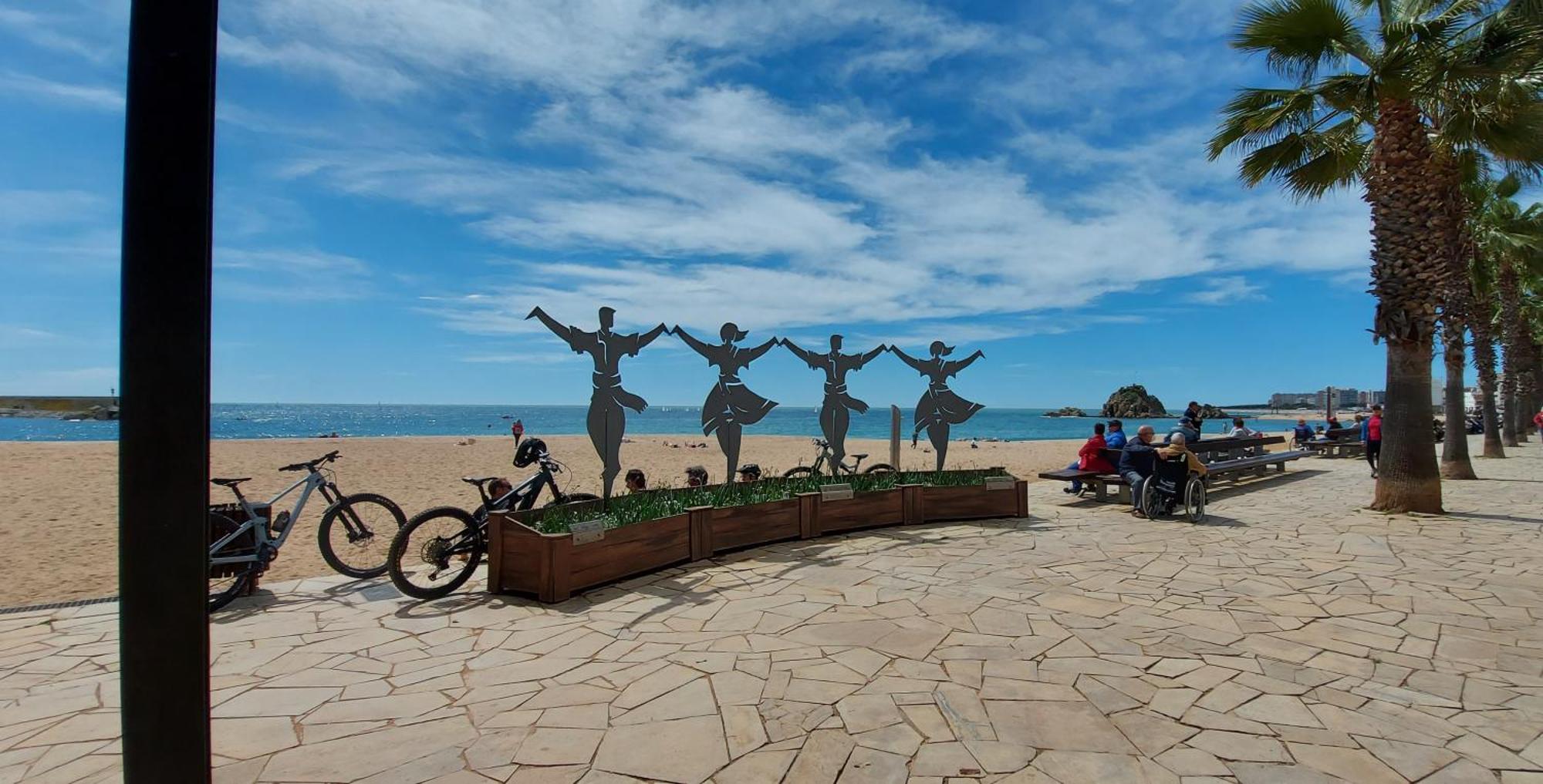 Vistes Al Mar Ideal Per Parelles I Teletreball Blanes Exterior photo